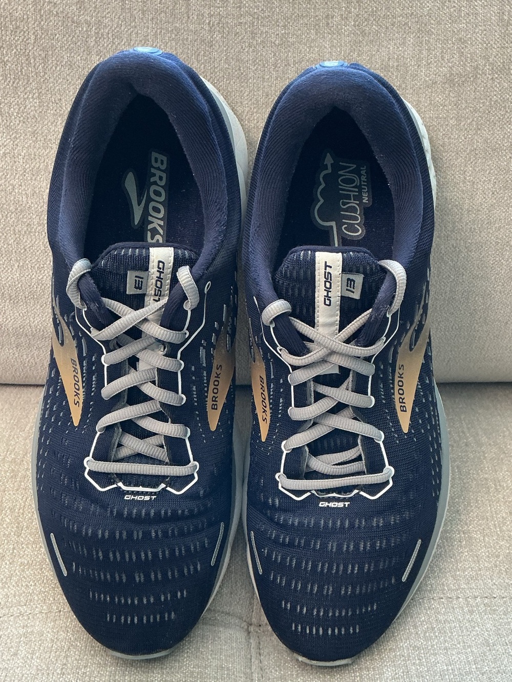 Brooks Ghost 13 Men’s Running Shoes Navy Silver Size 12.5 Excellent Condition - Picture 13 of 16